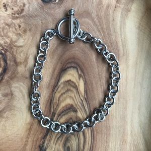 Sterling silver chain bracelet with toggle clasp